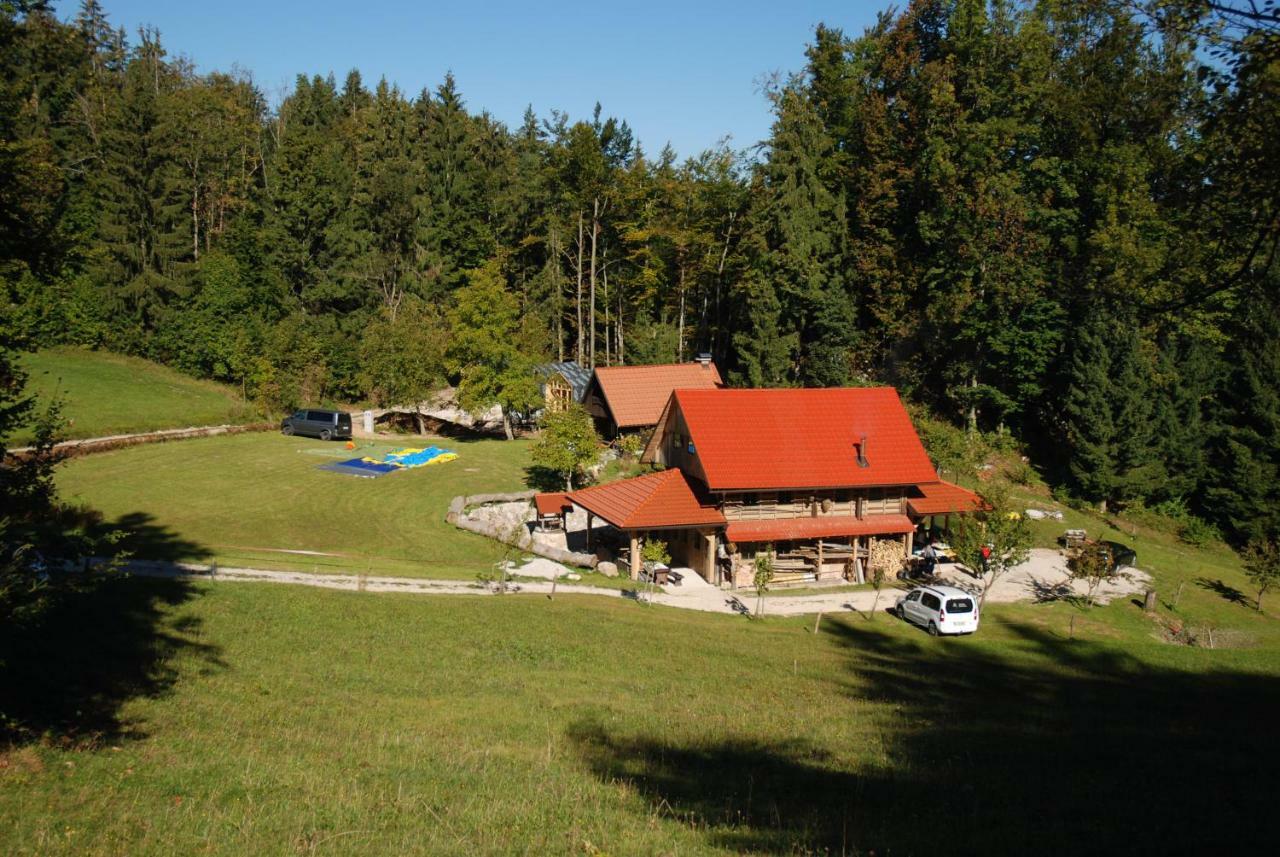 Estate Marjetin Dom Hotell Idrija Eksteriør bilde