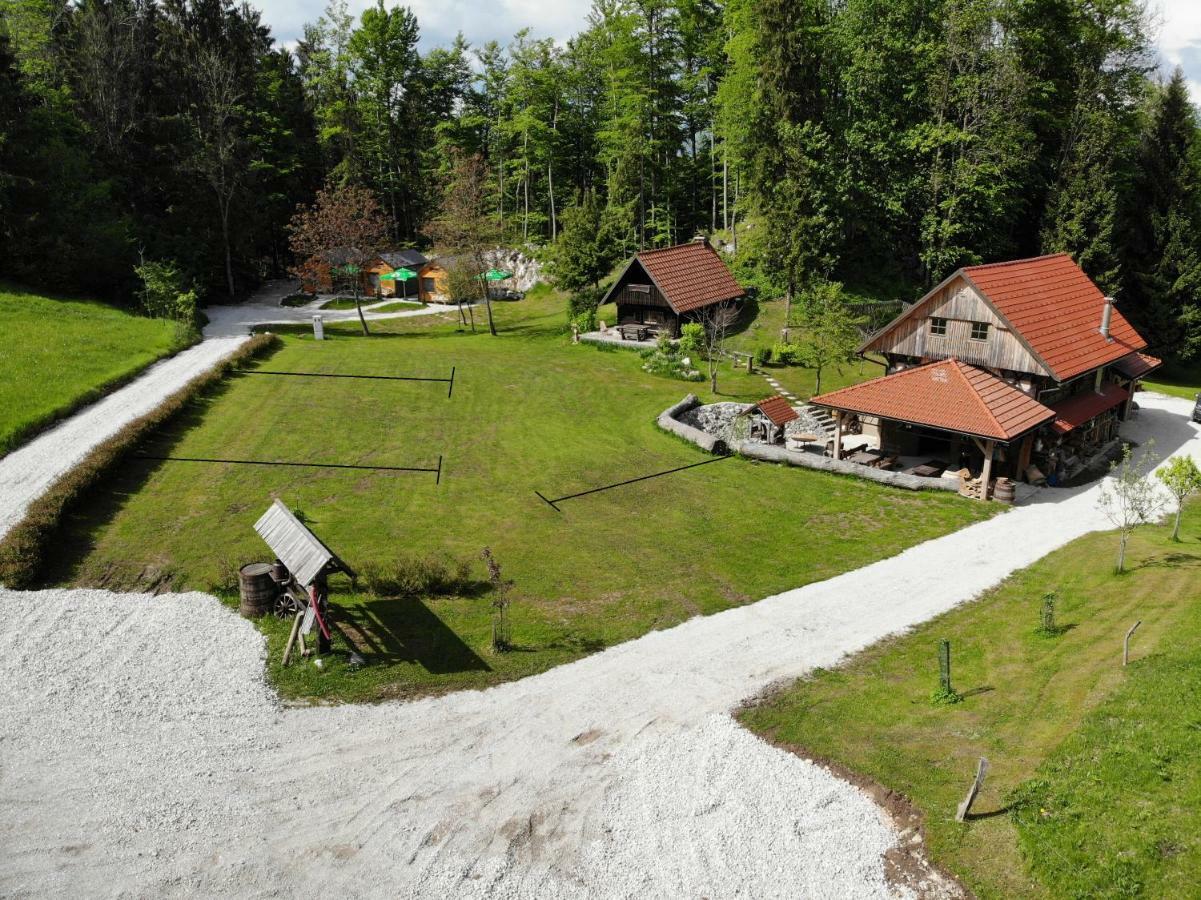Estate Marjetin Dom Hotell Idrija Eksteriør bilde