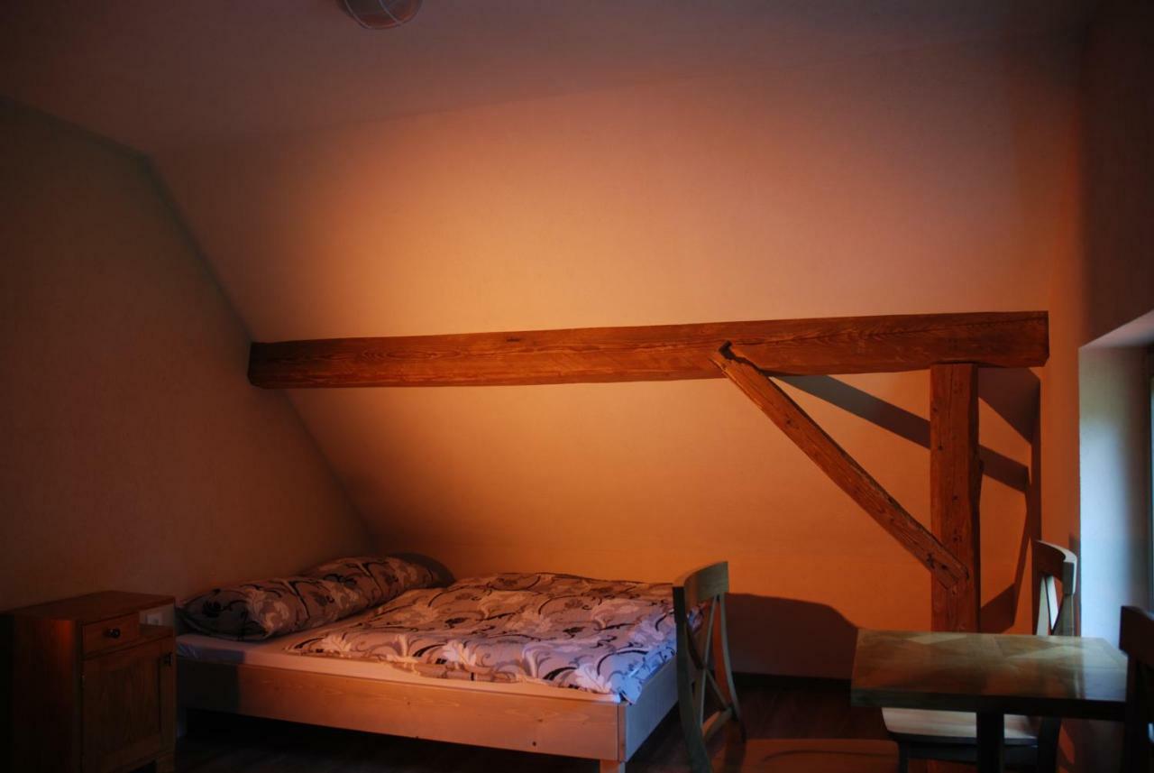 Estate Marjetin Dom Hotell Idrija Eksteriør bilde
